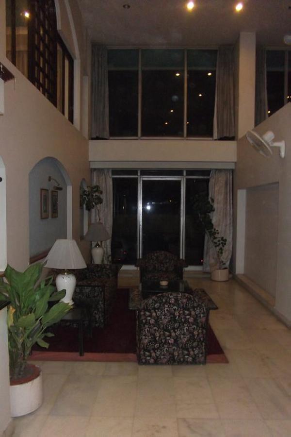 Hotel Bluehill Bhavnagar Eksteriør bilde